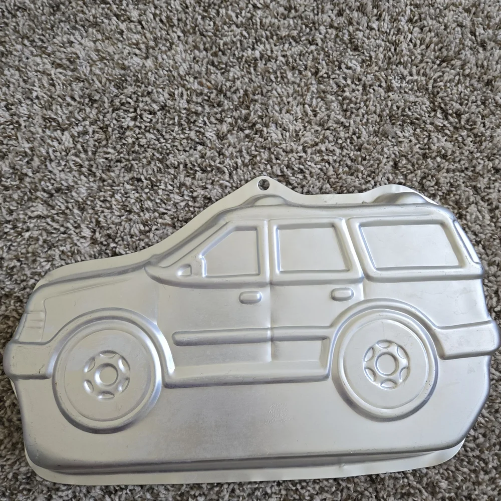 Silver SUV Shaped Cake Pan